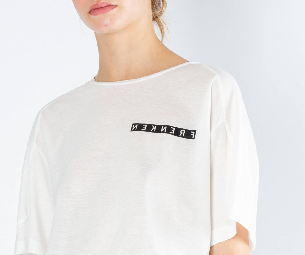 Frenken Fashion essential styles; collection of pants, suits, blazers, tops, t-shirts, leather jackets, timeless styles