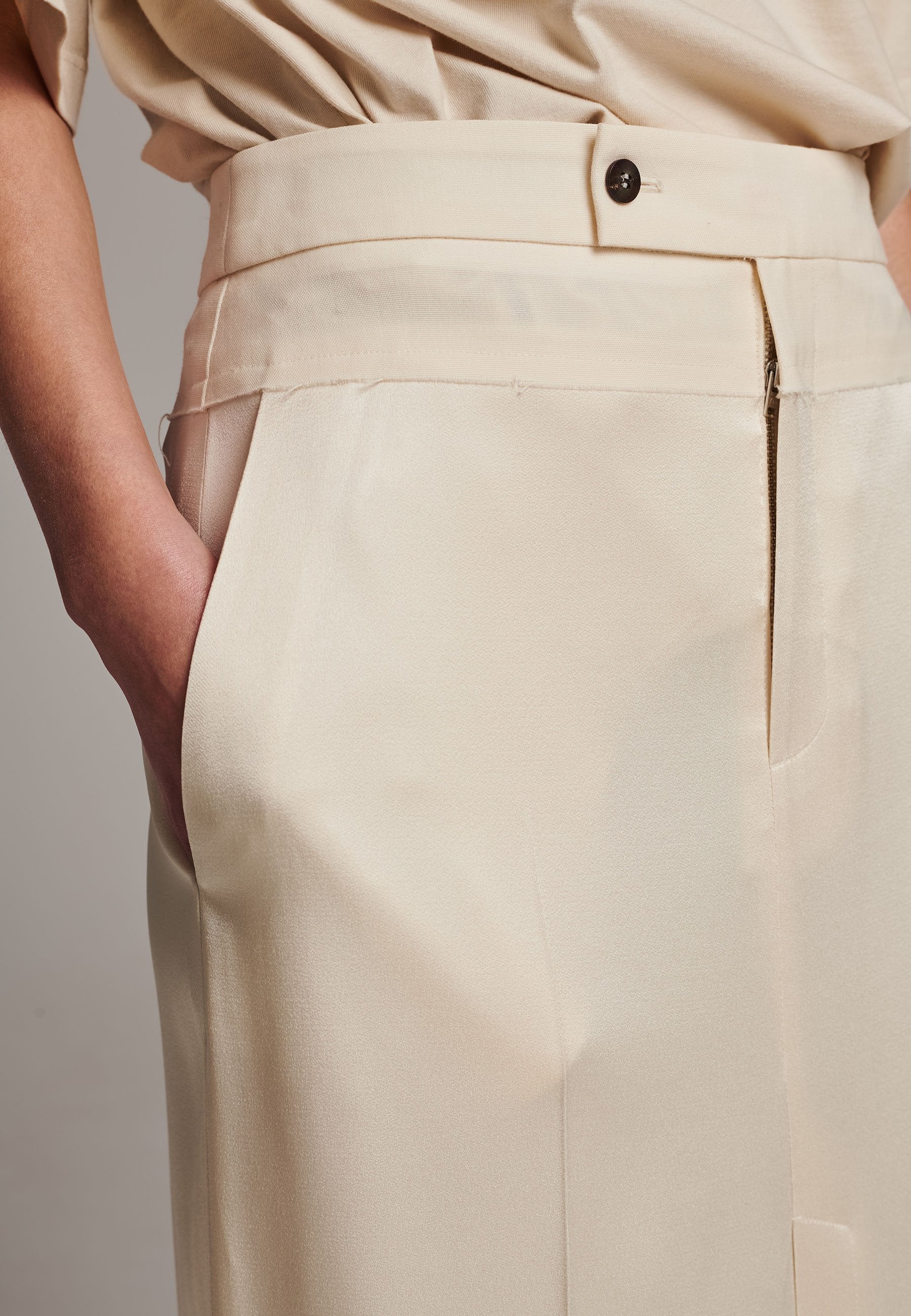 White satin skirt with pockets hotsell