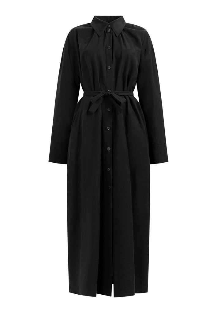 Shirt dresses are closet mainstays that effortlessly evolve from workwear to evening wear. This very cool straight cut, dropped shoulder maxi dress was designed for an oversized fit. Cut from fine crinkle washed look viscose, deepen the front split by unbutton it. Features a belt to cinch in your shape.