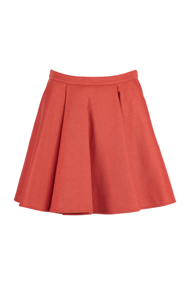Lenglen skirt, juice color. Felt wool shapped skirt with gross grain and copper detail at back panel. 