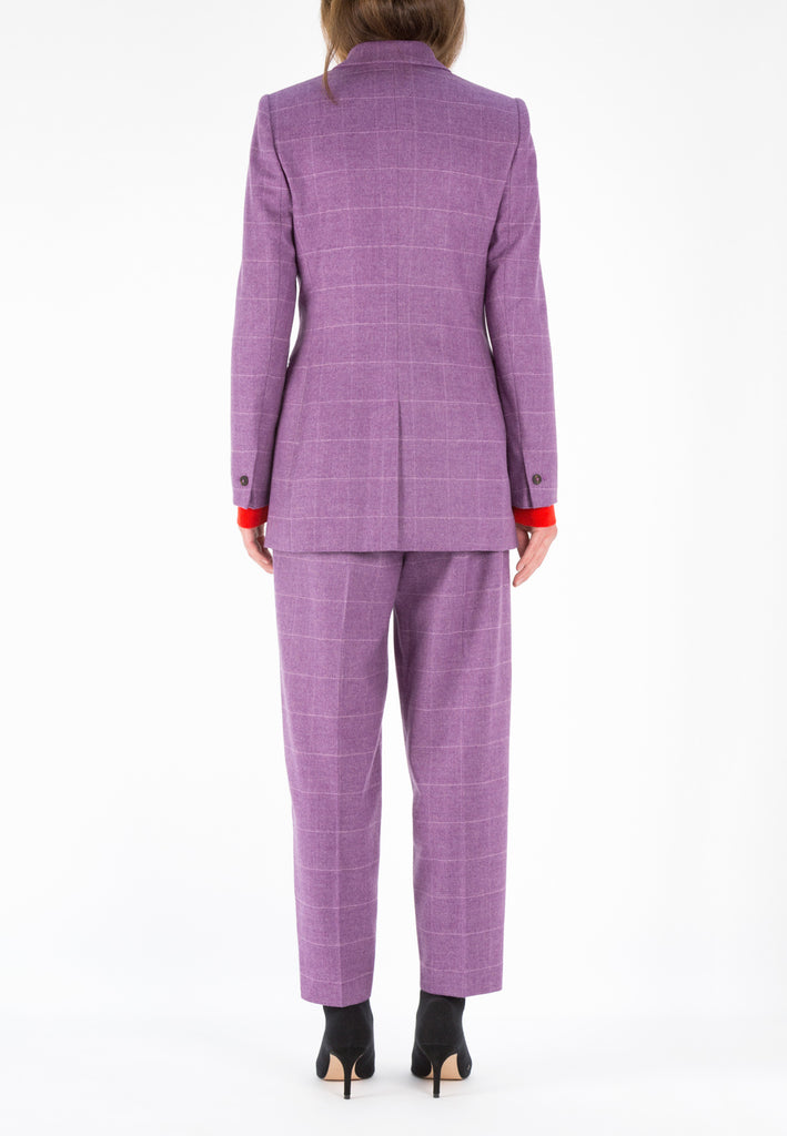 Double button blazer, lilac color. Slim cut tailored blazer. A lilac flannel checked suit double breasted. frenkenfashion.com