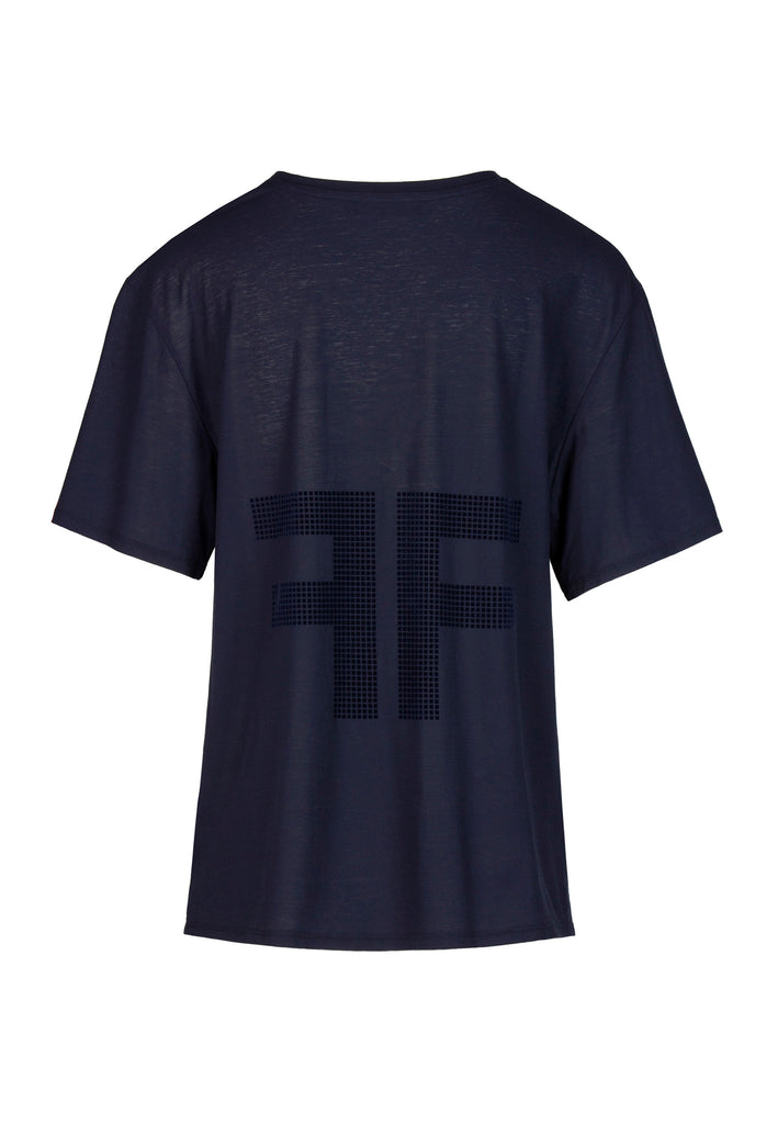 Navy top designed by Eric Frenken. Model wears a size 36. Relaxed fitted lightweight cotton crepe jersey with two big F logo in flock print. To be worn with anything for an easy and fashionable look. Fabric: 100% Cotton