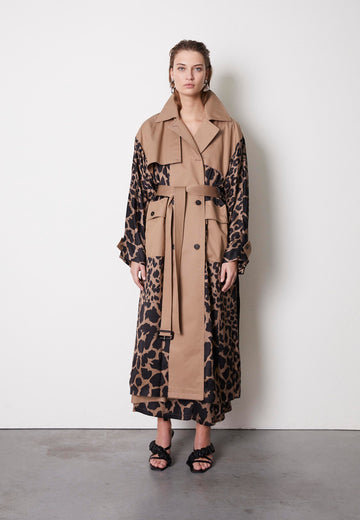 SNAKE | COAT | LEOPARD. Belted flowy trench. Tailored for a loose fit in a longline silhouette, this style is made from cotton-gabardine fabric combined with a flowy in house-made printed satin. www.frenkenfashion.com