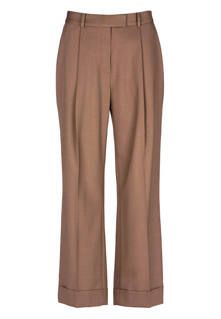 Detail pants, camel color. Tailored cropped straight-leg pants. Cut from a very comfortable wearing airy slightly stretched wool-blend. Expertly made in Portugal. The straight leg shape is accentuated by neatly pressed creases. Perfect with an oversized shirt and our matching blazer WEEL or DROP-OUT.