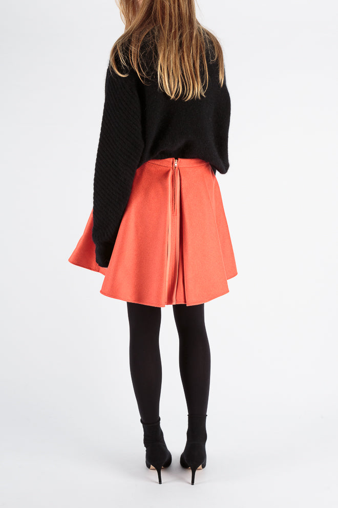 Lenglen | Skirt | Juice. Felt wool shapped skirt with gross grain and copper detail at back panel. frenkenfashion.com