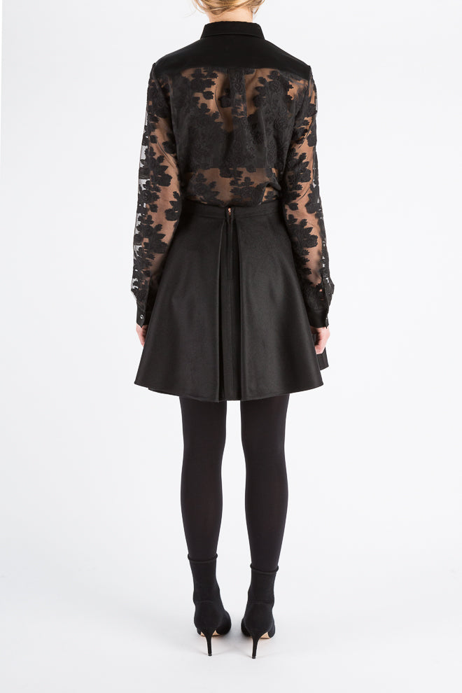 Ginza | Shirt | Lace. Fitted shirt in jacquard/fille coupe with satin collar, cuffs and joke. Amsterdam fashion