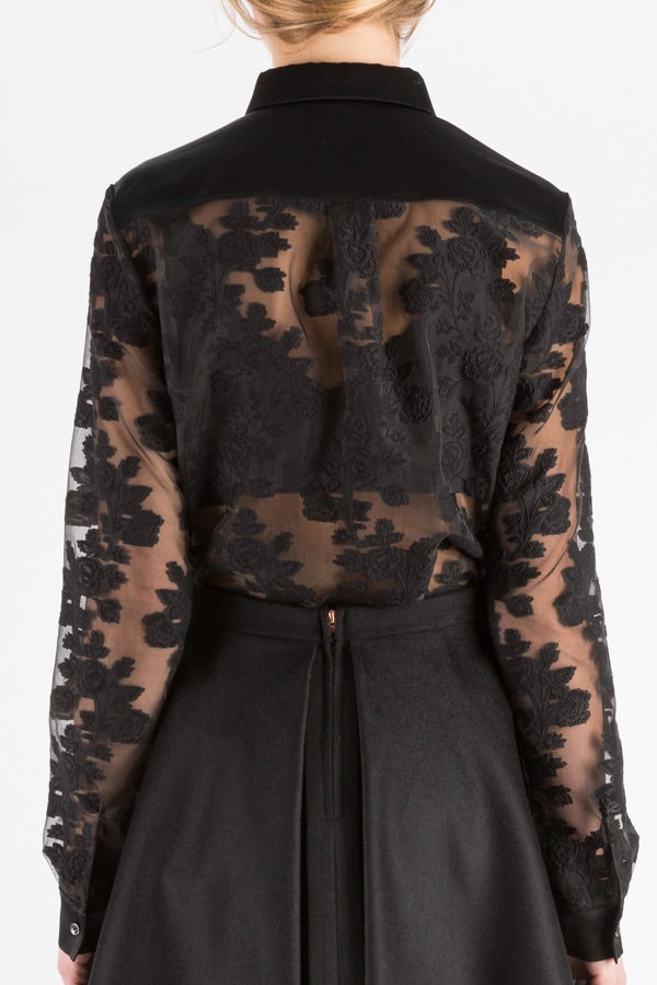 Ginza | Shirt | Lace. Fitted shirt in jacquard/fille coupe with satin collar, cuffs and joke. frenkenfashion.com