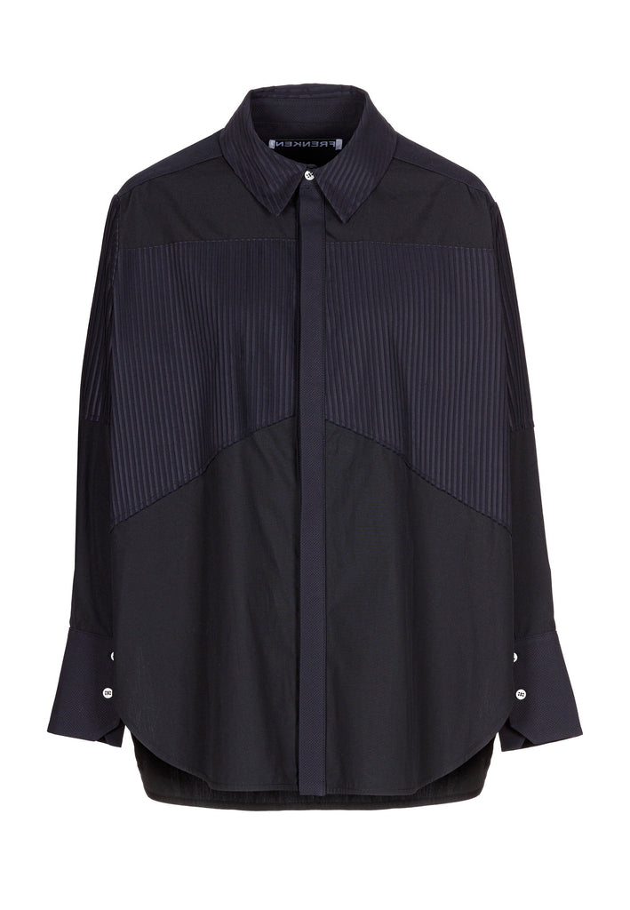 Menswear-inspired shirt. Features plisse details at the top front panel and back. Detailed with a classic collar stand, a concealed button fly-front and a string belt to adjust to your liking. Fits oversize.